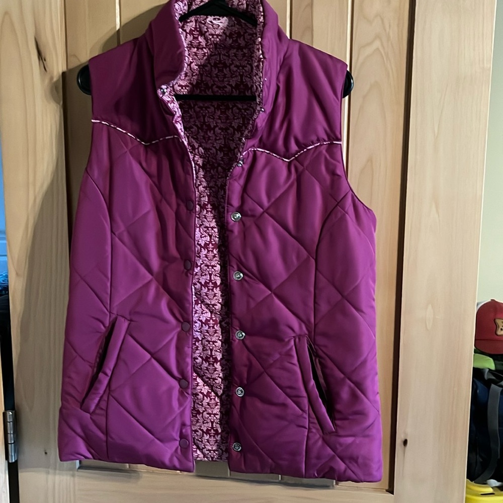 Pink reversible vest with snaps and pockets